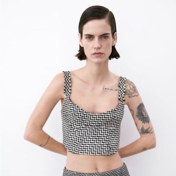 ZARA || Houndstooth crop top || black and white - Picture 4 of 4